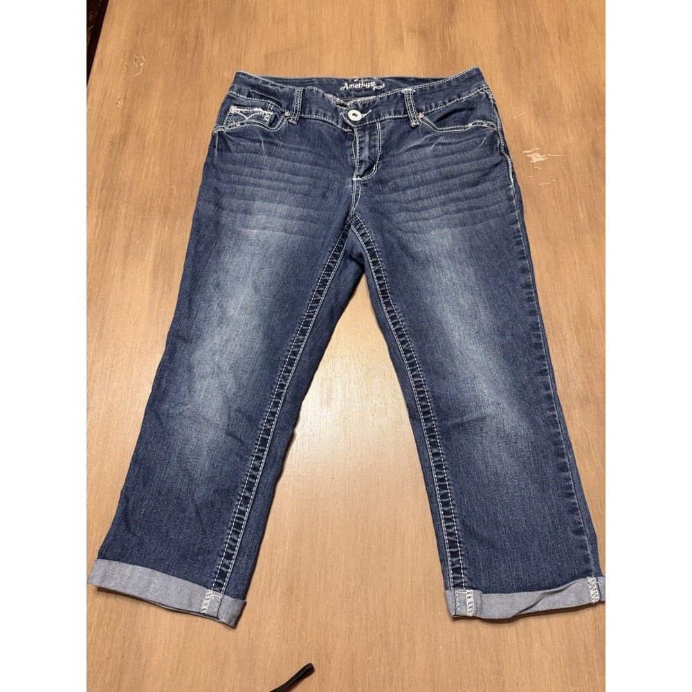 Amethyst Jeans Womens 9 Y2K Capri Cropped Rhinestone Embellished Dark Wash